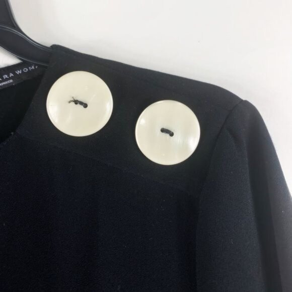 Zara Black Top Slightly Hi-Lo Hem 3/4 Sleeves Shoulder Accent Buttons Size Small - Picture 5 of 5